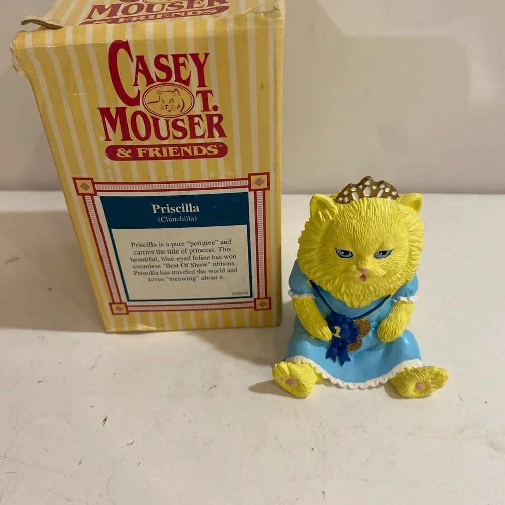 Casey T. Mouser & Friends Figurine (KA)